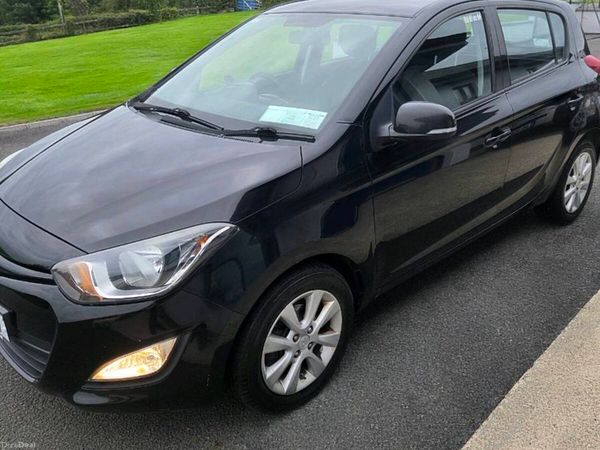 Hyundai i20 Hatchback, Petrol, 2014, Black