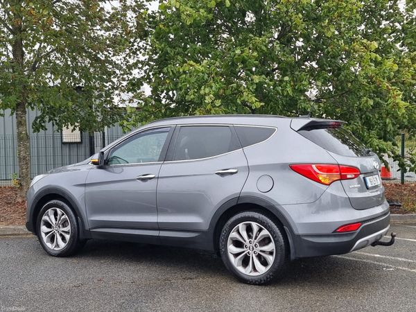 Hyundai Santa Fe SUV, Diesel, 2016, Silver