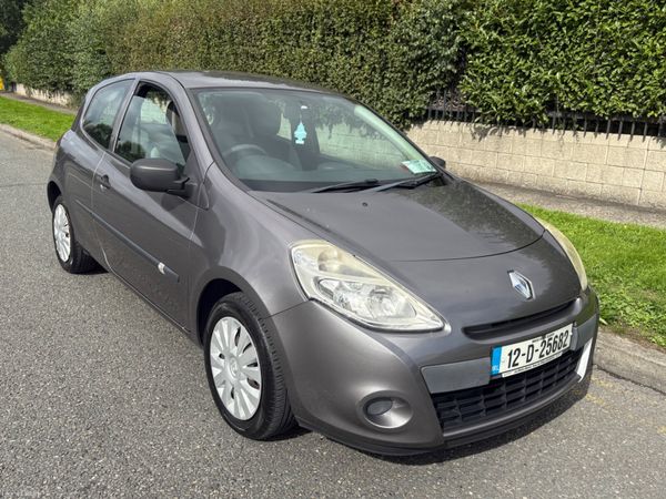 Renault Clio Hatchback, Petrol, 2012, Grey