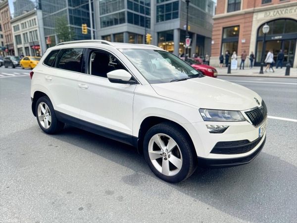 Skoda Karoq SUV, Diesel, 2021, White