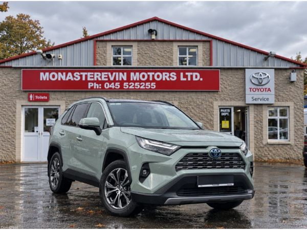 Toyota RAV4 SUV, Petrol Hybrid, 2024, Green