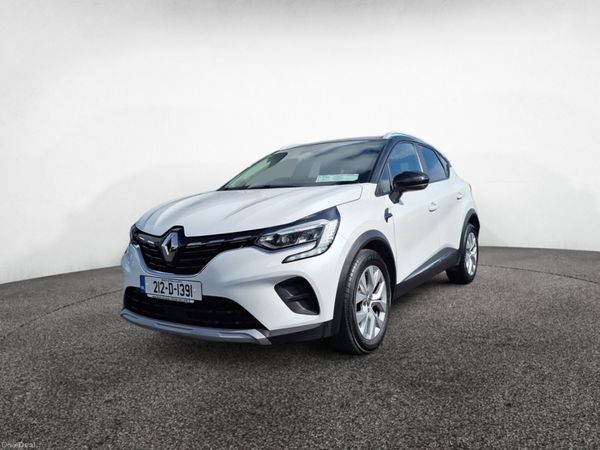 Renault Captur Hatchback, Petrol, 2021, White