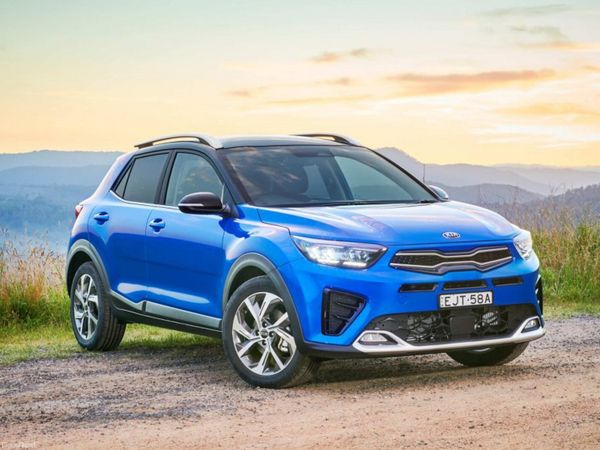 Kia Stonic Hatchback, Petrol, 2021, Blue
