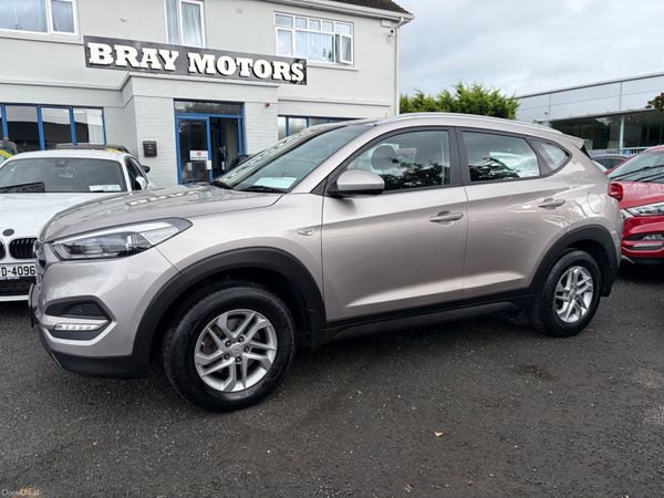 Hyundai Tucson SUV, Petrol, 2017, White