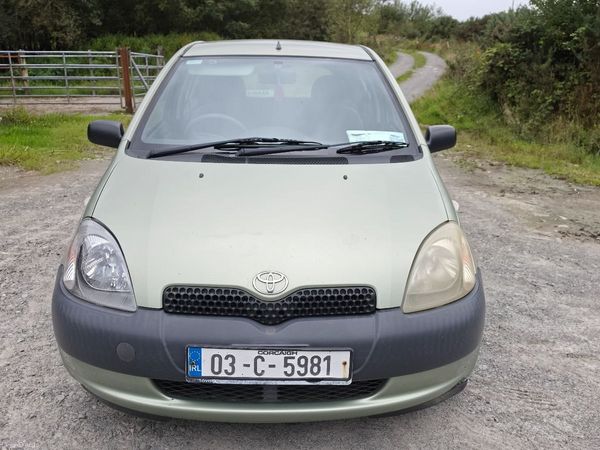 Toyota Yaris Hatchback, Petrol, 2003, Green