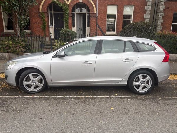 Volvo V60 Estate, Diesel, 2012, Silver