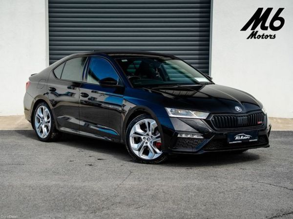 Skoda Octavia Saloon, Diesel, 2024, Black