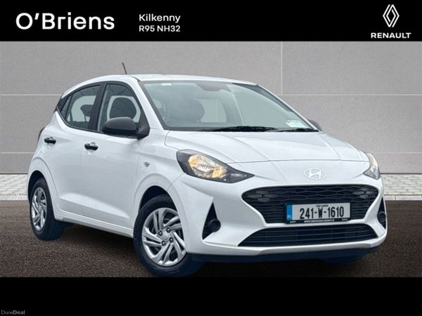 Hyundai i10 Hatchback, Petrol, 2024, White