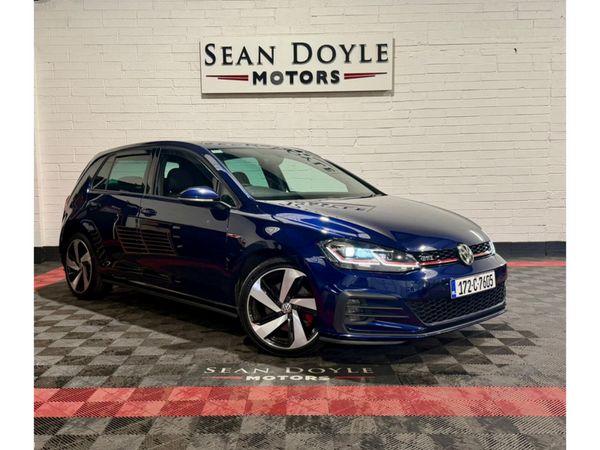 Volkswagen Golf Hatchback, Petrol, 2017, Blue