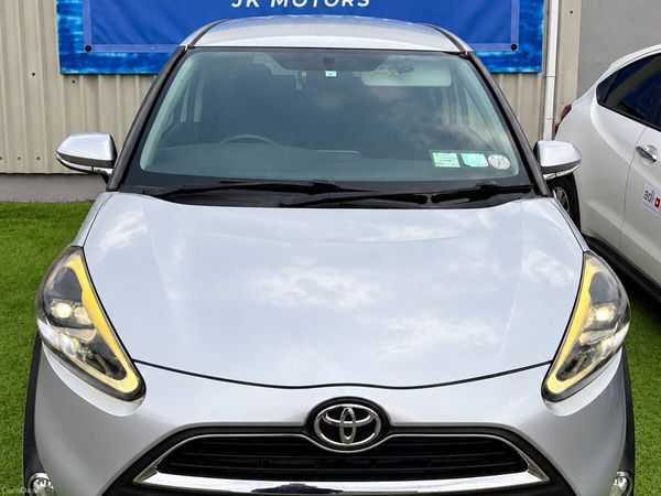 Toyota Sienta MPV, Petrol, 2017, Silver