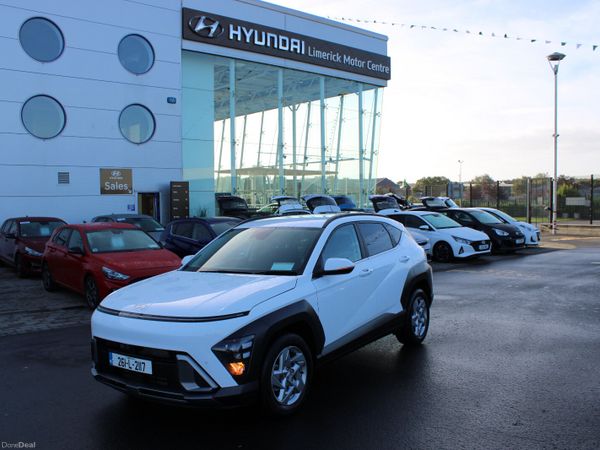 Hyundai KONA MPV, Petrol, 2026, White