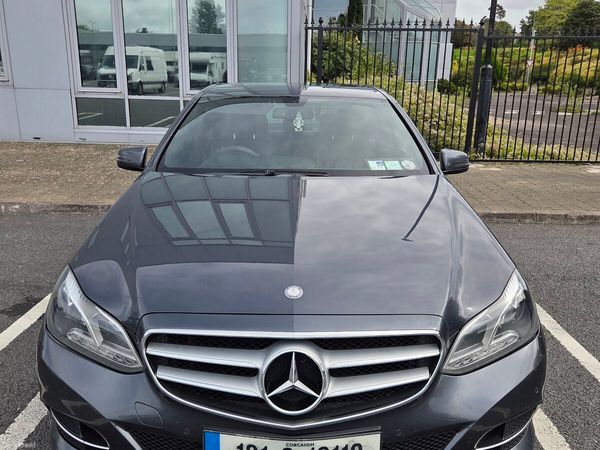 Mercedes-Benz E-Class Saloon, Diesel, 2013, Grey