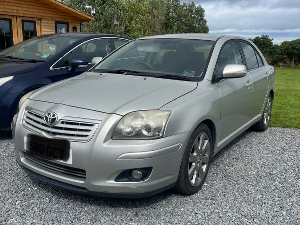 Toyota Avensis Hatchback, Diesel, 2008, Silver