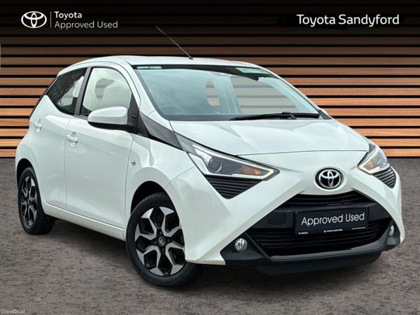 Toyota Aygo Hatchback, Petrol, 2021, White