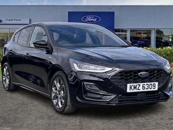 Ford Focus Hatchback, Petrol, 2026, Black