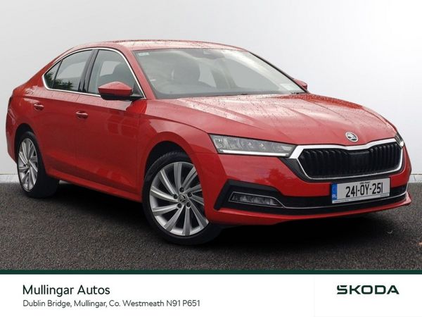Skoda Octavia Saloon, Petrol, 2024, Red