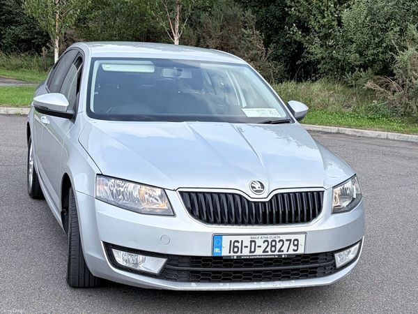 Skoda Octavia Saloon, Diesel, 2016, Silver
