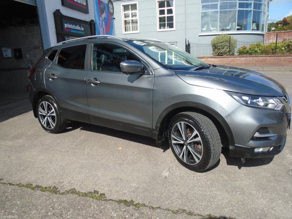 Nissan Qashqai MPV, Petrol, 2018, Grey