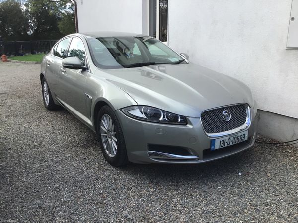 Jaguar XF Saloon, Diesel, 2013, Gold