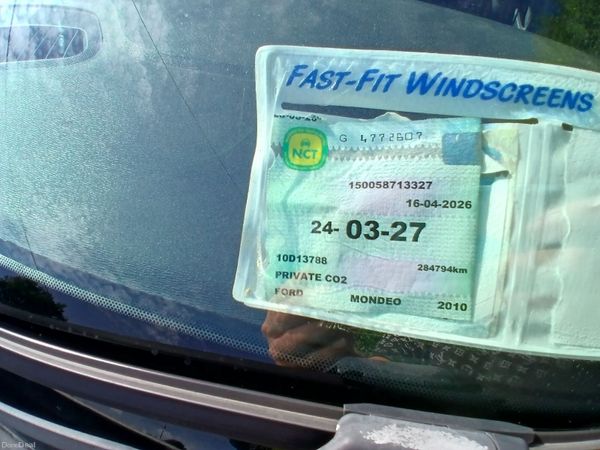 Ford Mondeo Hatchback, Diesel, 2010, Gold