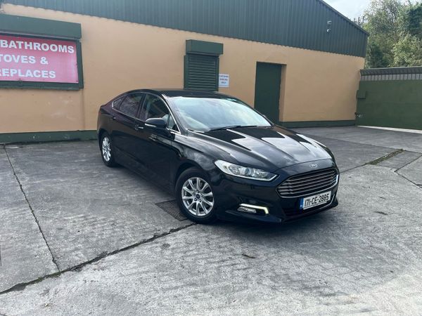 Ford Mondeo Hatchback, Diesel, 2017, Black