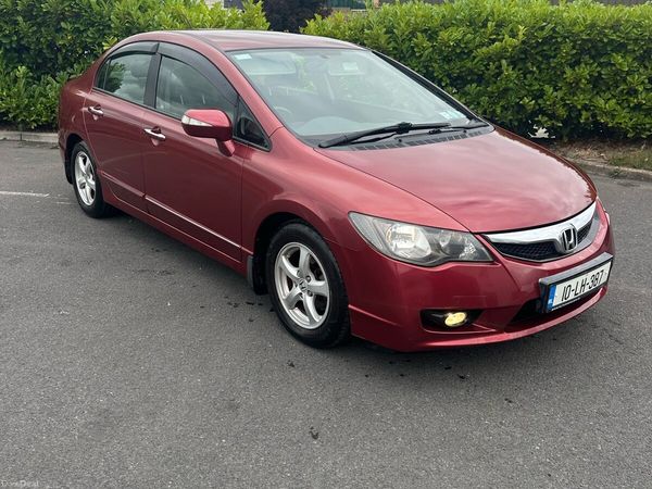 Honda Civic Saloon, Petrol Hybrid, 2010, Red