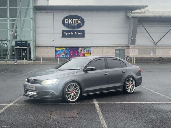 Volkswagen Jetta Saloon, Diesel, 2014, Grey