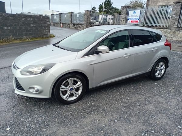 Ford Focus Hatchback, Diesel, 2013, Silver