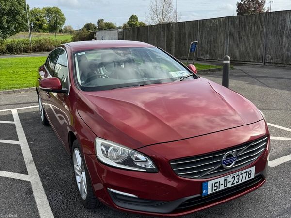 Volvo S60 Saloon, Diesel, 2015, Red