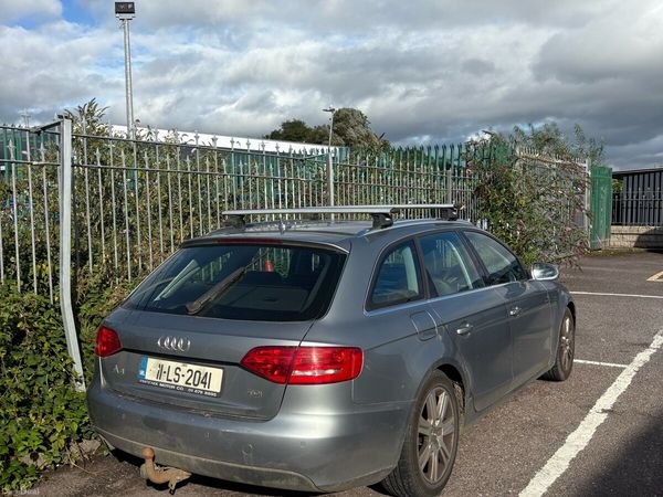 Audi A4 Estate, Diesel, 2011, Grey