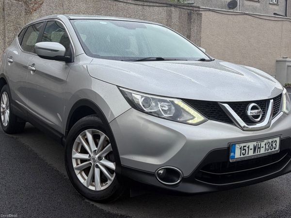 Nissan Qashqai Hatchback, Diesel, 2015, Silver