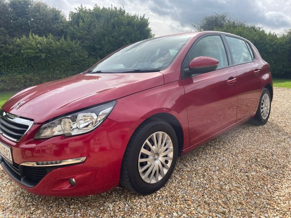 Peugeot 308 Hatchback, Diesel, 2016, Red