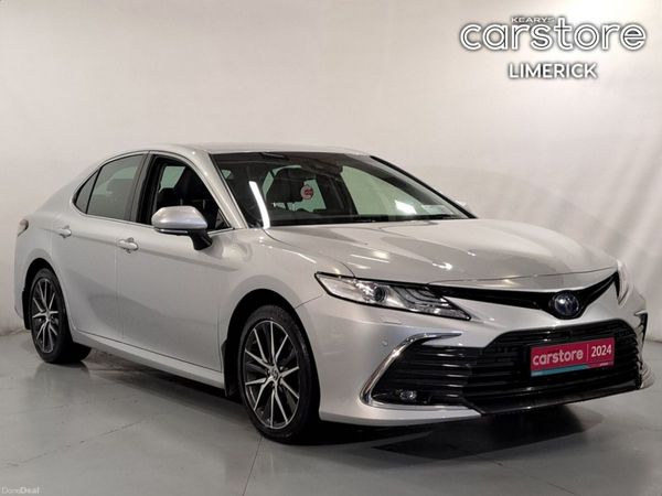 Toyota Camry Saloon, Petrol Hybrid, 2024, Grey