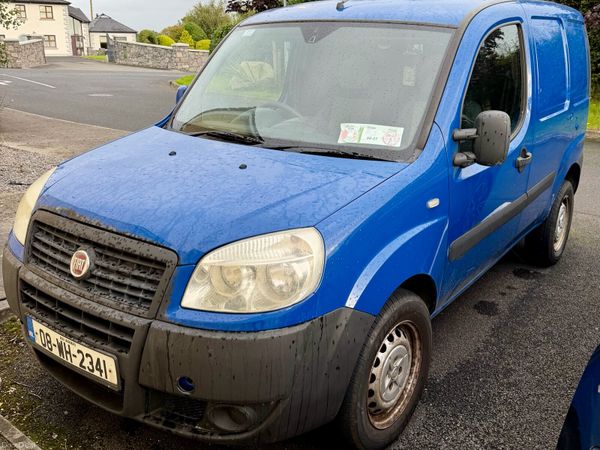 Fiat Doblo MPV, Diesel, 2008, Blue