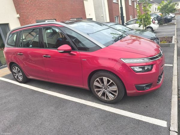 Citroen C4 Hatchback, Diesel, 2015, Red