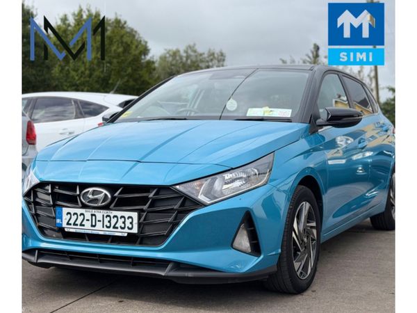 Hyundai i20 Hatchback, Petrol, 2022, Blue
