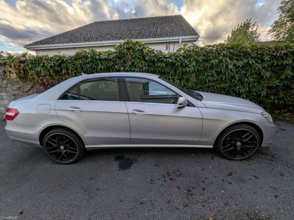 Mercedes-Benz E-Class Saloon, Diesel, 2013, Silver