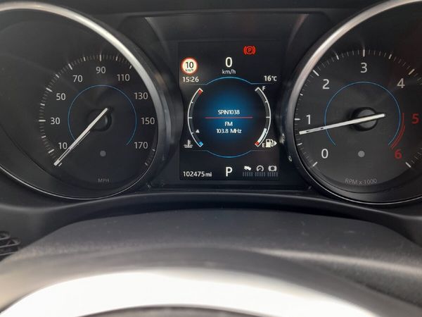 Jaguar XE Saloon, Diesel, 2016, Red