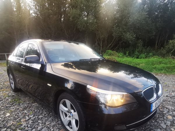 BMW 5-Series Saloon, Diesel, 2010, Black