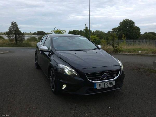 Volvo V40 Hatchback, Diesel, 2015, Black
