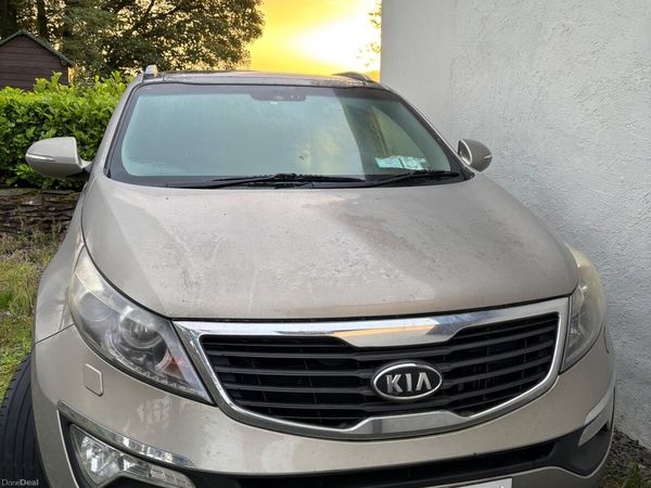 Kia Sportage SUV, Diesel, 2012, Silver