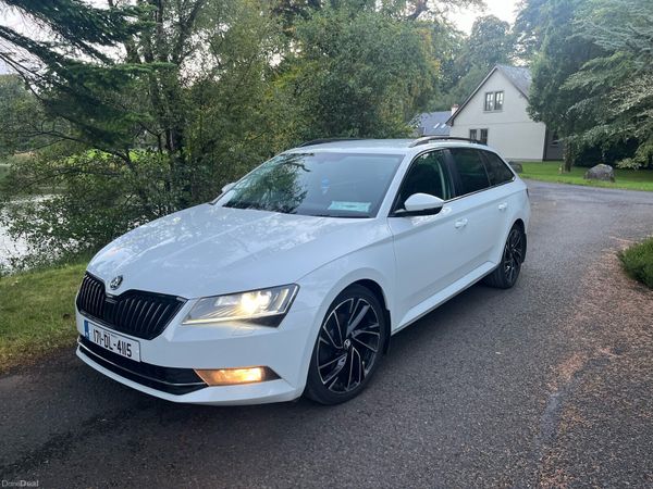 Skoda Superb Estate, Diesel, 2017, White