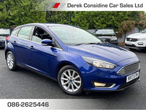 Ford Focus Hatchback, Diesel, 2017, Blue