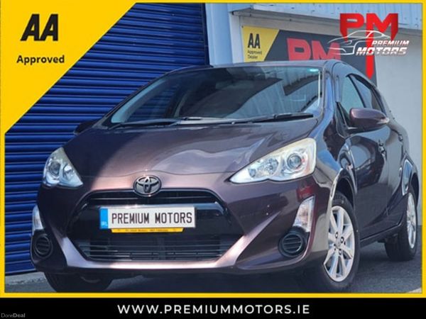 Toyota Aqua Hatchback, Petrol Hybrid, 2015, Brown