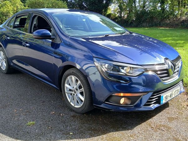 Renault Megane Saloon, Petrol, 2019, Blue