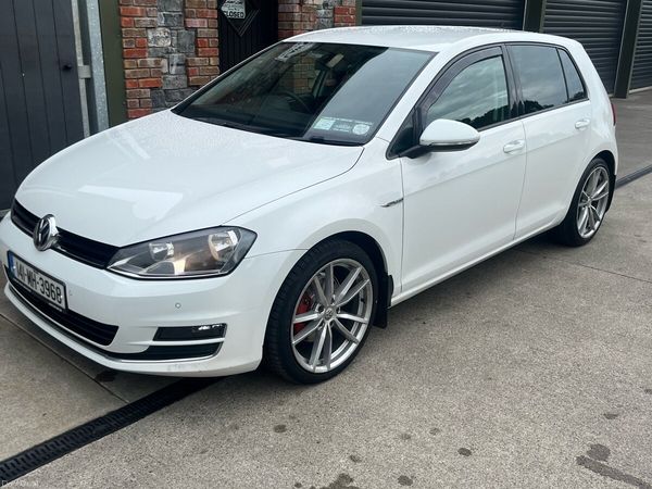 Volkswagen Golf Hatchback, Diesel, 2014, White