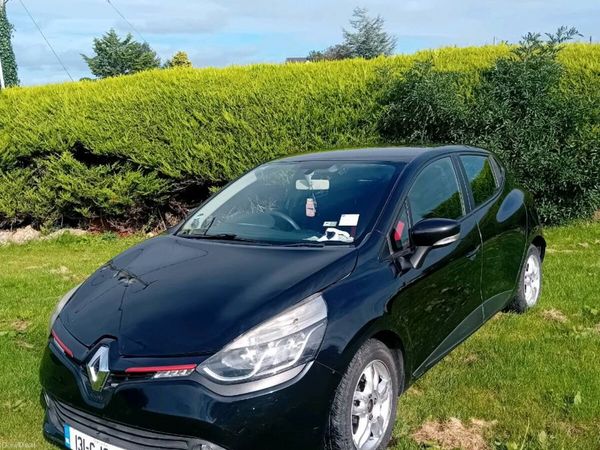 Renault Clio Hatchback, Diesel, 2013, Black