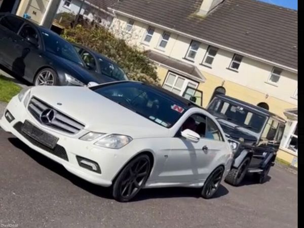 Mercedes-Benz E-Class Coupe, Diesel, 2009, White