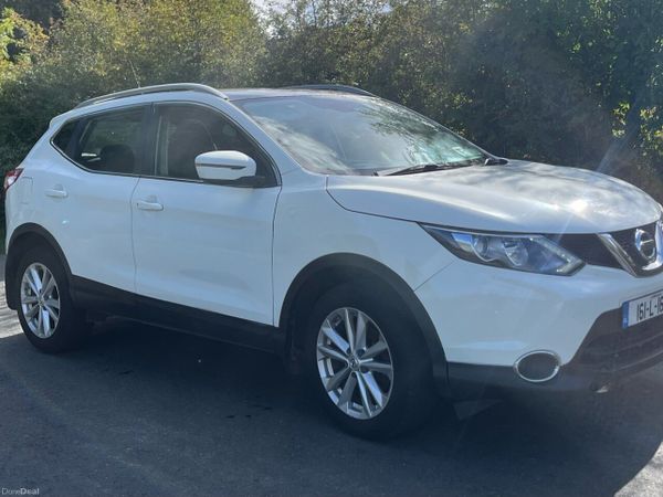 Nissan Qashqai Hatchback, Diesel, 2016, White