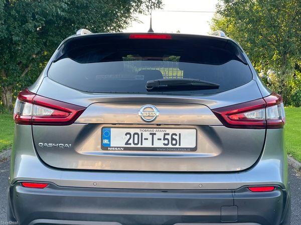 Nissan Qashqai MPV, Diesel, 2020, Grey